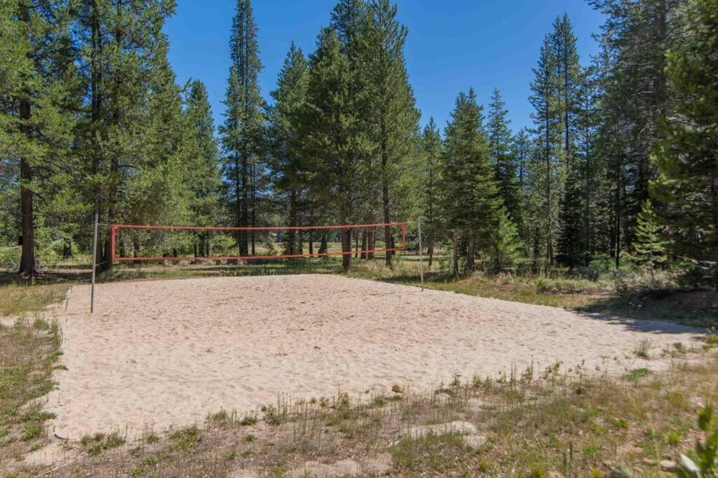 3Br Tahoe Donner Cabin With Hoa Perks Like Pools Hot-Tub Minutes To Trails Lake Golf Truckee Esterno foto